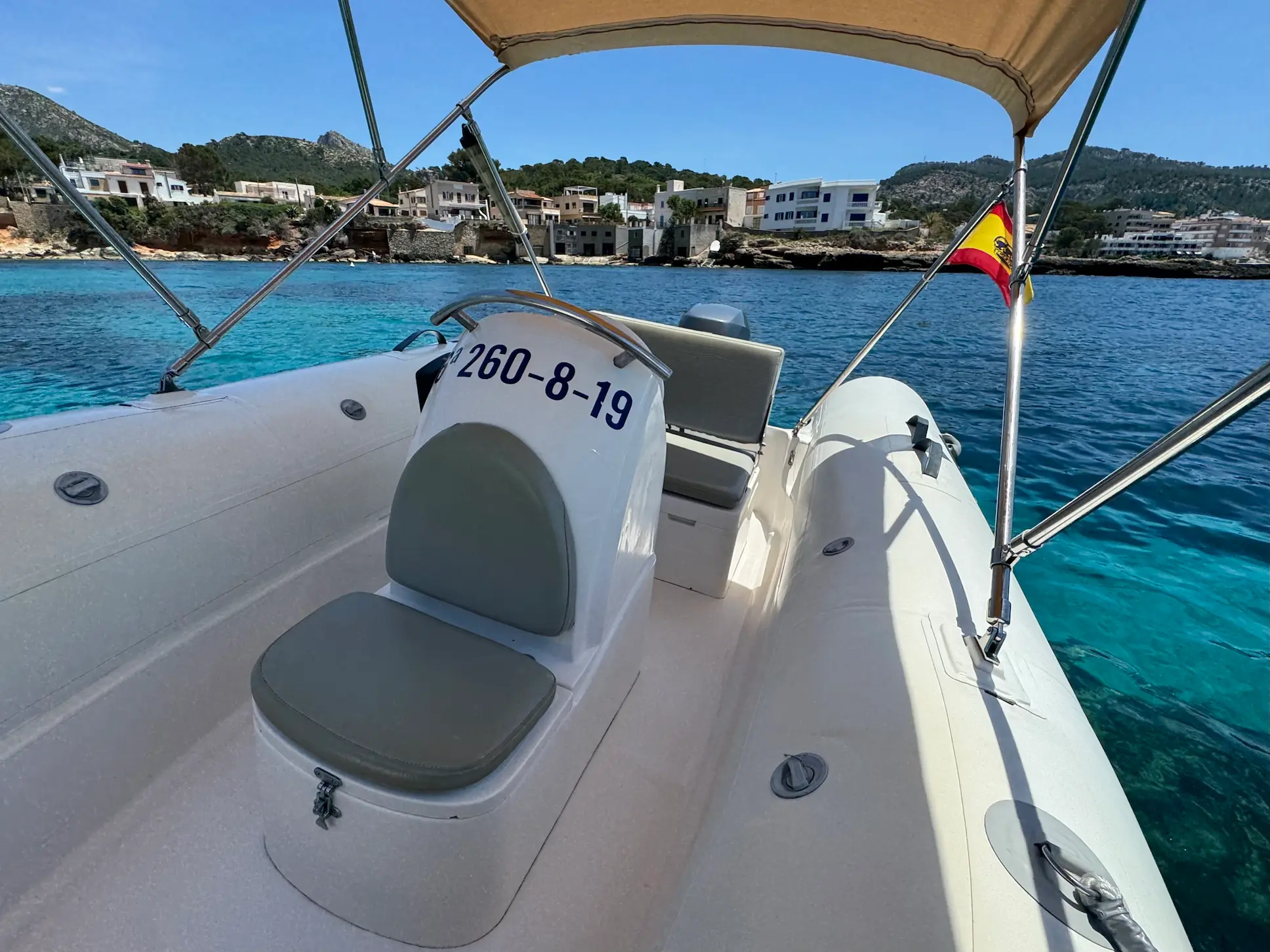 Protender SX 420 boat images on the sea
