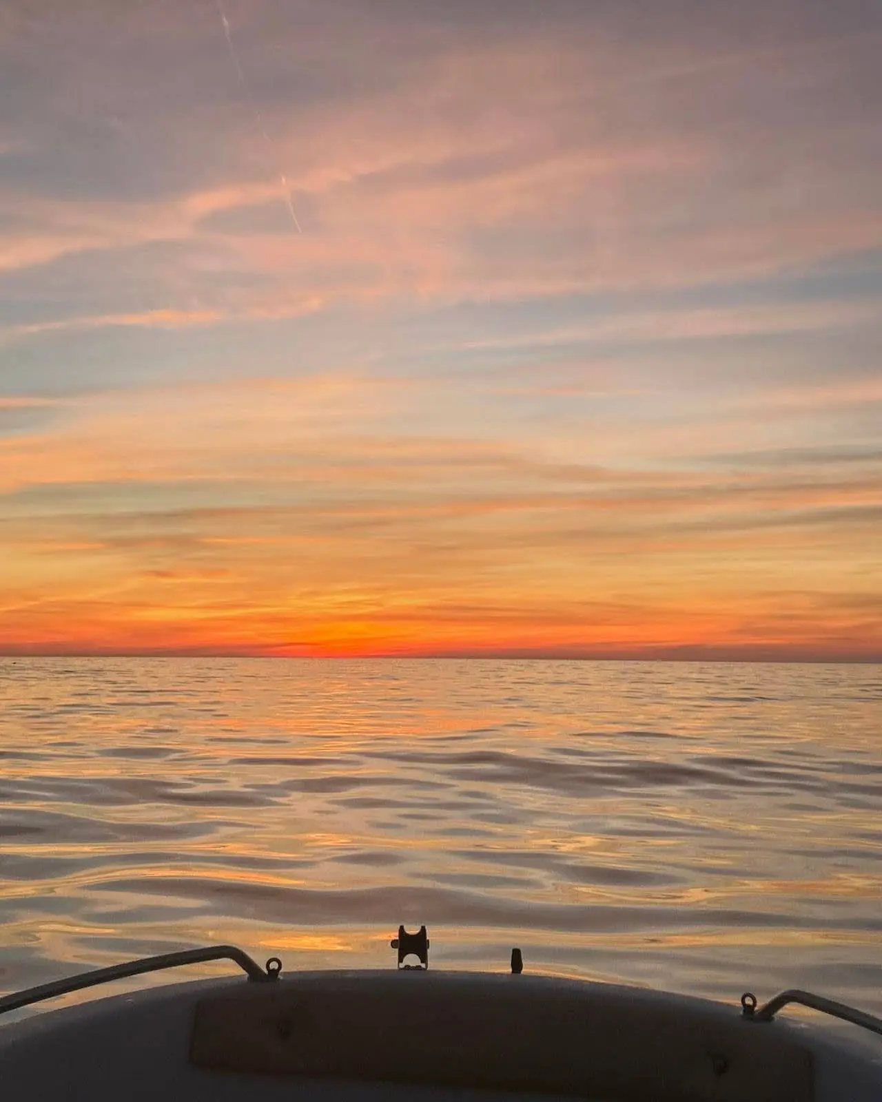 Sunset tour images on the sea in a boat in Mallorca